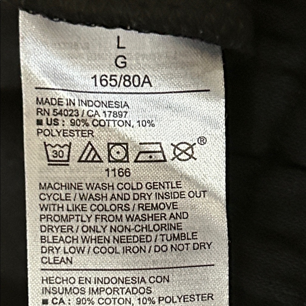 Old Navy Women's Black Joggers - Picture 5 of 6